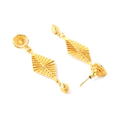 Yellow Chimes Jewellery Set for Women and Girls Gold Jewellery Set for Women | Gold Plated Necklace Set | Mutilayer Jewellery Set | Birthday Gift for girls and women Anniversary Gift for Wife