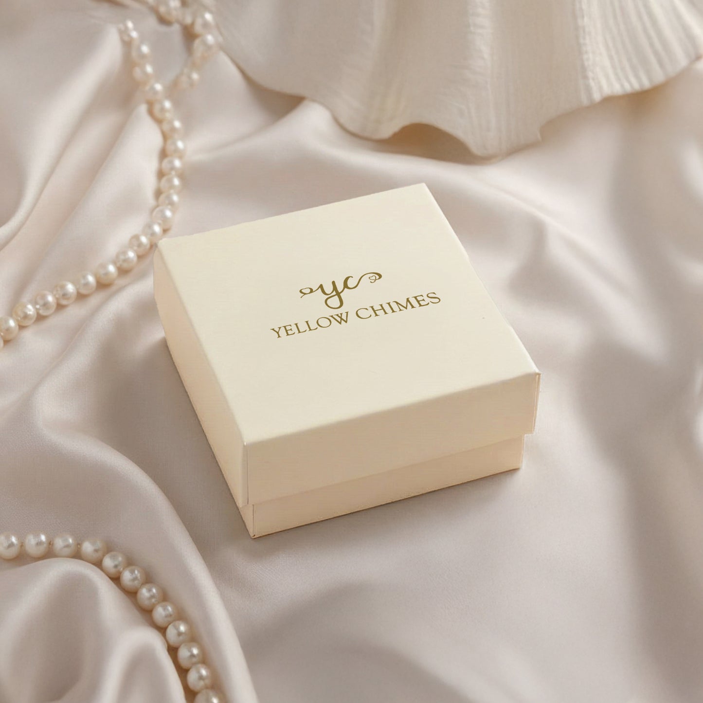 Yellow Chimes adjustable heart link bracelet - casual outings