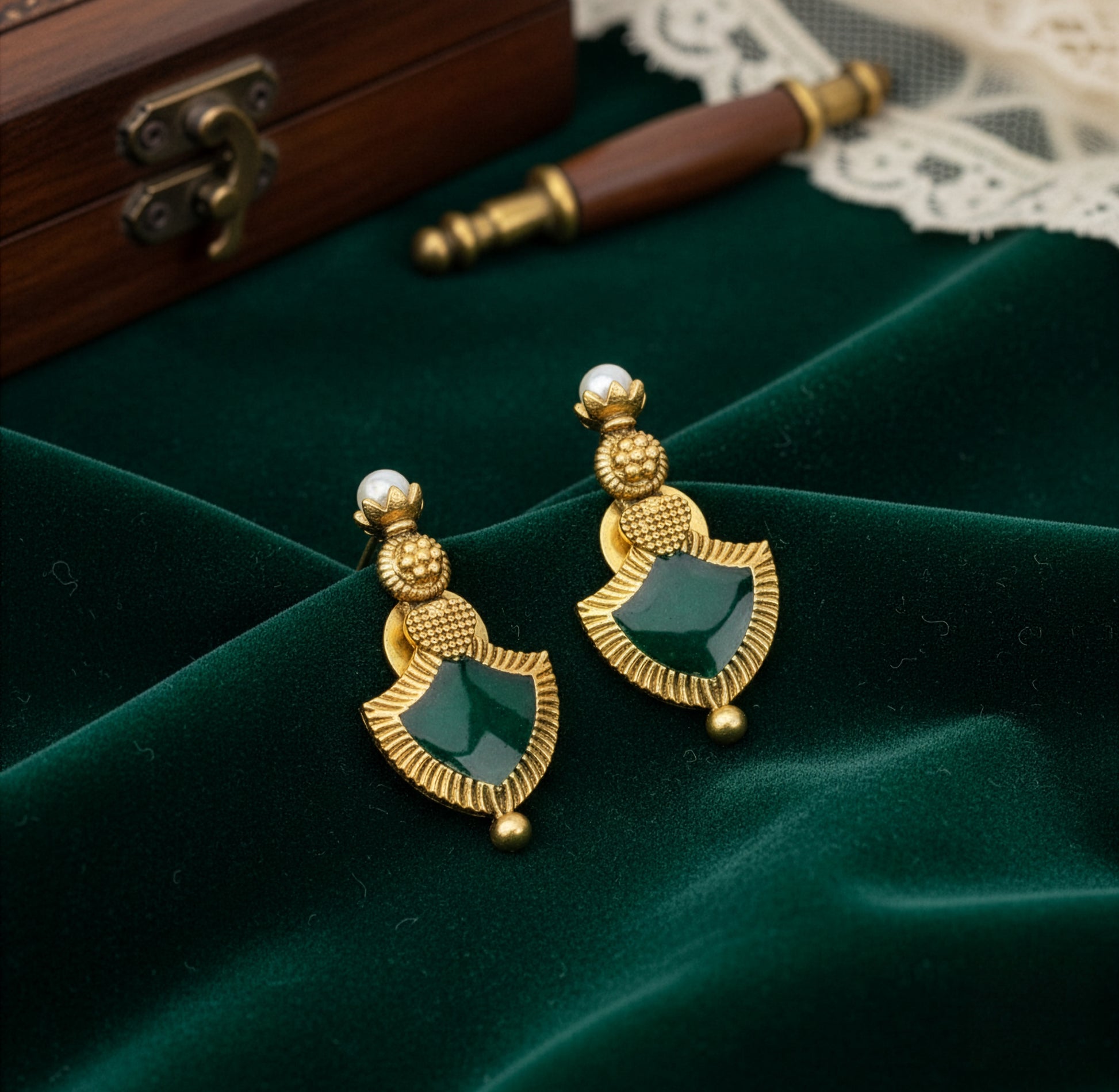 Yellow Chimes green stone jewellery - traditional styling