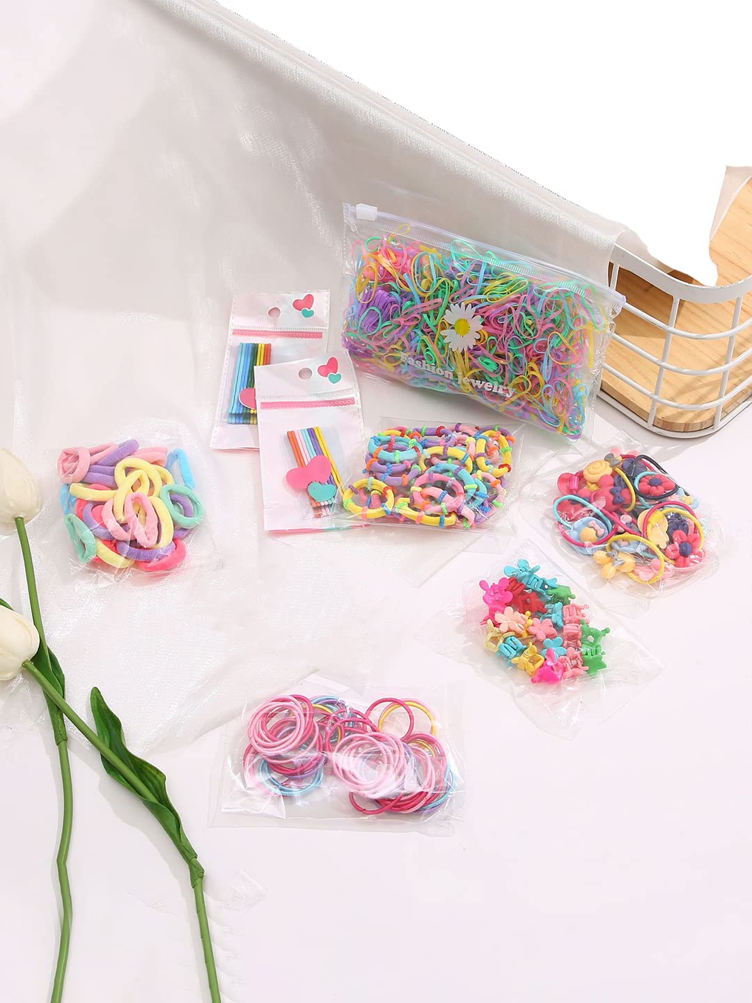 Melbees by Yellow Chimes Hair Clips for Girls Kids Hair Clip Hair Accessories for Girls Baby's 10 Pcs Hair Pins 10 Pcs Claw Clips With 1090 Pcs Rubber Bands Set for Kids Hairclips for Baby Teens