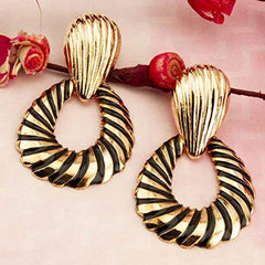 Yellow Chimes Western Style Teardrop Shaped Gold Plated Wonderful Black Drop Earrings For Women And Girls