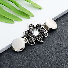 Yellow Chimes Elegant Cardigan Brooch Sweater Collar Shawl Clip Classic Floral Design Stylish Silver Plated Brooch for Women