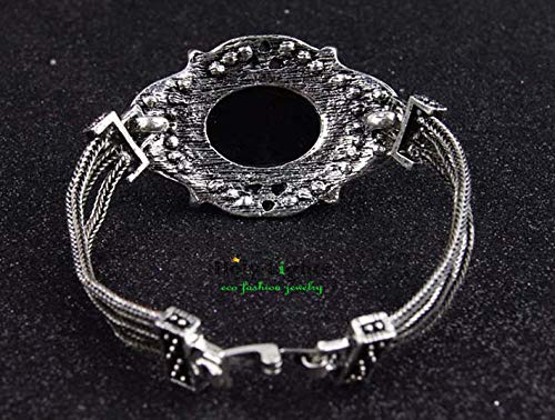 Yellow Chimes Exquisite Oxidized Silver Retro Look Vintage Bohemian Green Crystal Antique Bracelet for Women and Girls