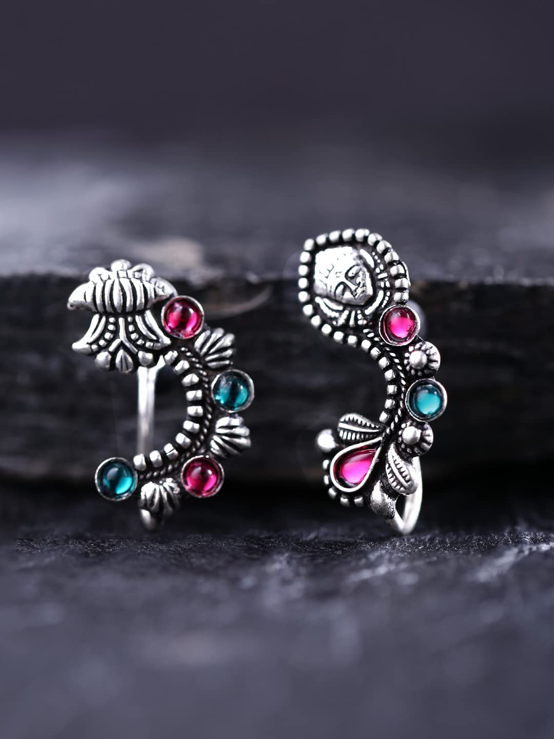 Yellow Chimes Oxidised Nose Pin Nath for Women 2 Pcs Combo Authentic Kolhapuri Worked Maharasthrian Non-Piercing Nath for Women and Girls.