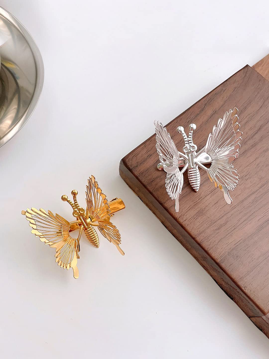 Yellow Chimes Hair Clips for Girls Women Hair Accessories for Girls 2 Pcs Hairclips Charming Butterfly Clips for Women Silver/Gold Hair Clips Alligator Clips for Hair Accessories for Women and Girls Gift for Women & Girls