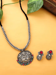 Yellow Chimes Oxidised Jewellery Set for Women Authentic Kolhapuri Work Handmade Silver Traditional Necklace Sets for Women and Girls.