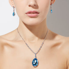 Yellow Chimes Crystals from Swarovski Meringue Blue Crystal Necklace Pendant for Women and Girls