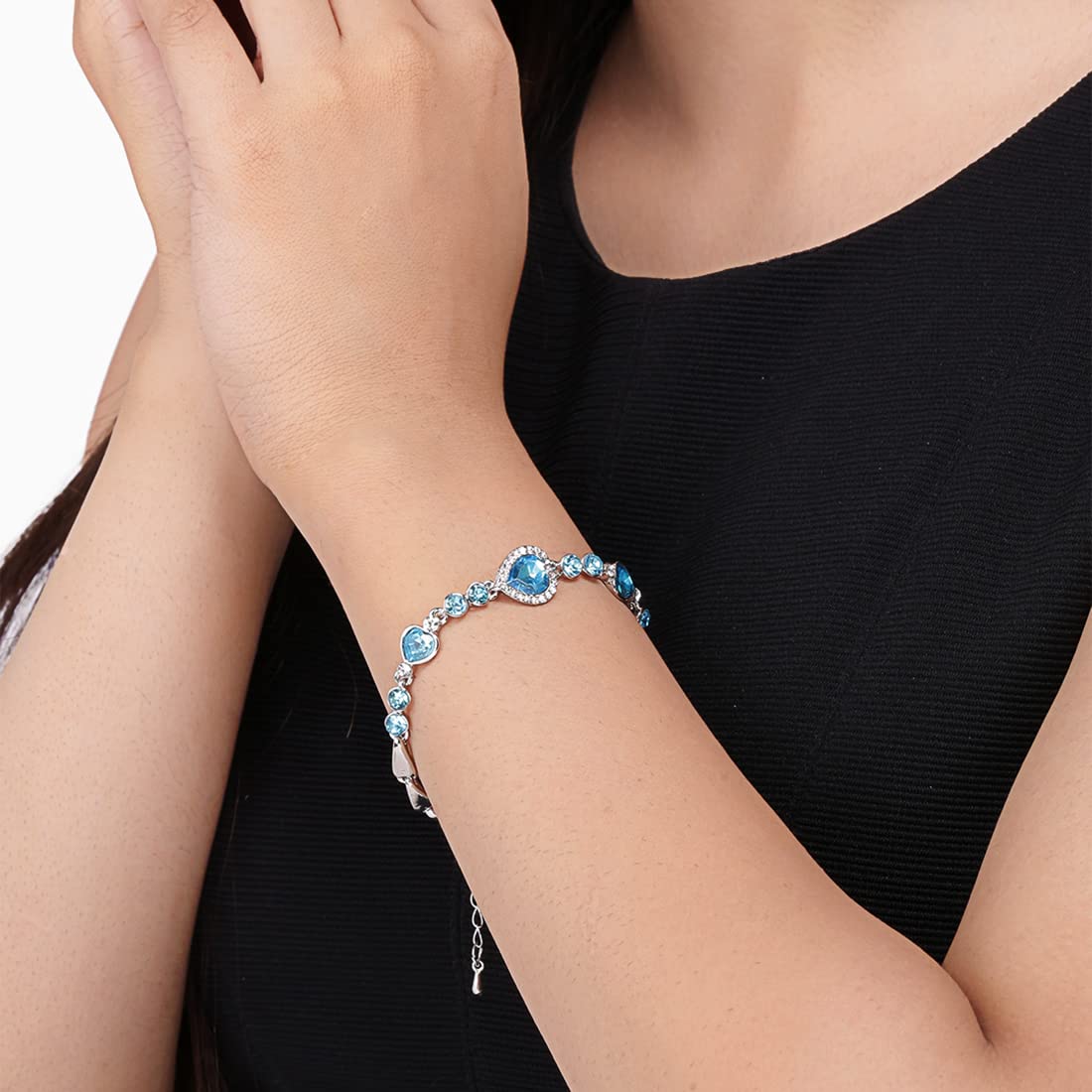 Buy Black Jet Gagat Bracelet, Natural Gemstone Bracelet, Women Men Stretch  Beaded Bracelet 6mm 8mm 10mm, Healing Crystal Bracelet gift Bag Online in  India - Etsy
