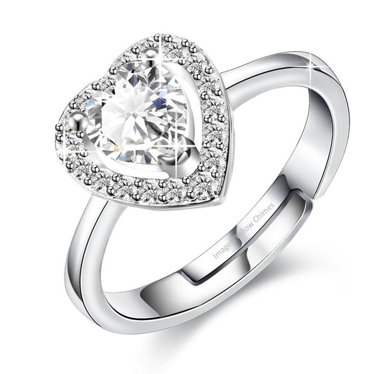 Sparkling Star White 'Queen Heart' Austrian Crystal Lovers Ring for Women by YELLOW CHIMES