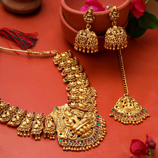 Yellow Chimes Jewellery Set for Women Gold Plated Temple Jewellery Set Antique Necklace Set with Earrings and Maangtikka for Women and Girls