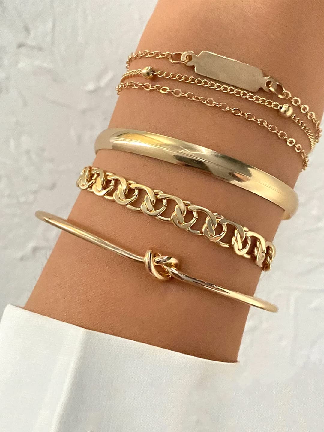 Amazon.com: WMISIY Gold Bracelets for Women 14k Real Gold Filled Bracelet  Stack Non Tarnish Trendy Paper Clip Bracelets for Womens Girls Dainty  Waterproof Stackable Gold Link Chain Bracelet Sets Jewelry Gift: Clothing,