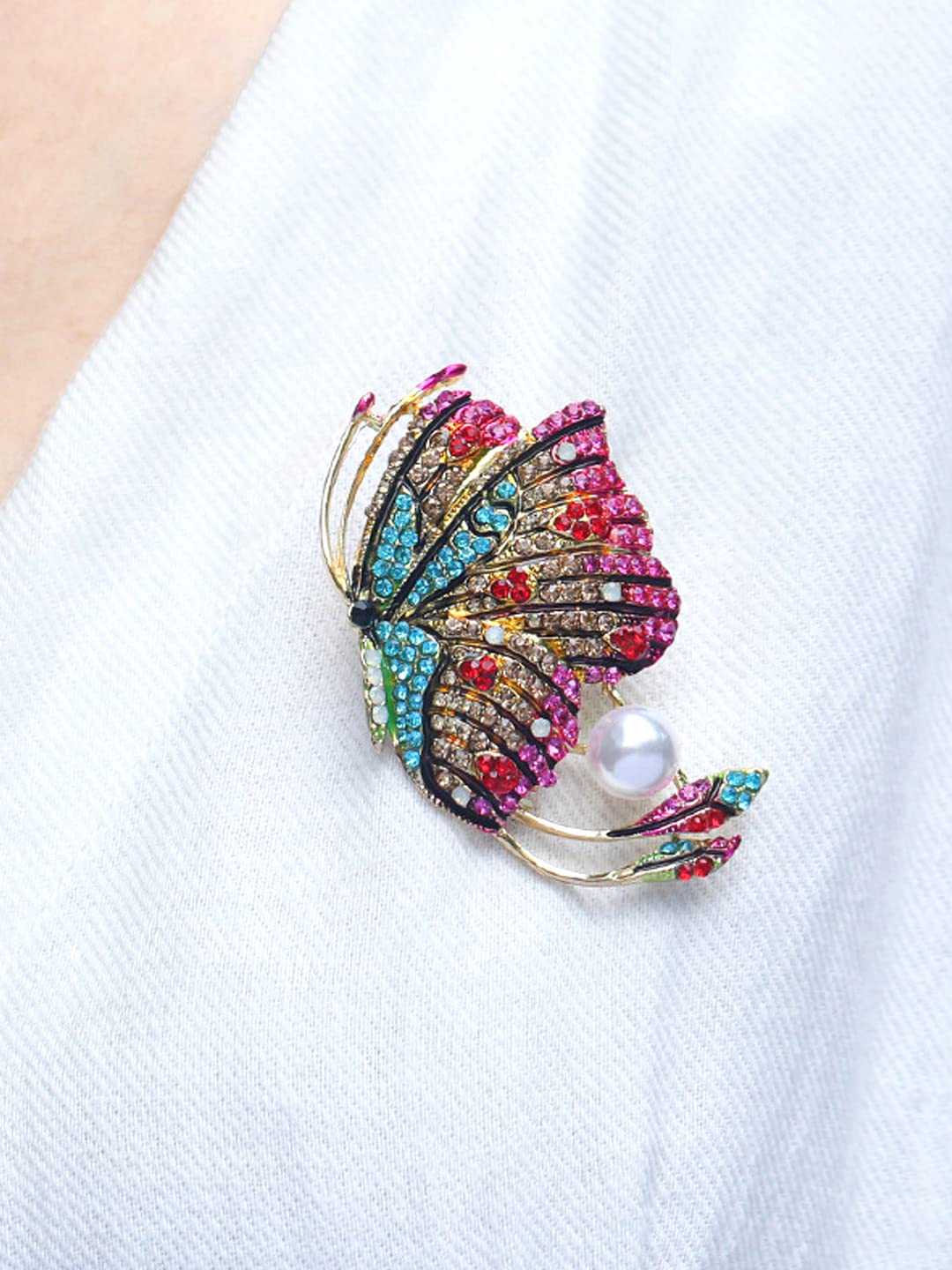 Yellow Chimes Brooch for Women Butterfly Shaped Brooch Fashionable Brooch for Girls and Women (Multicolor-1)