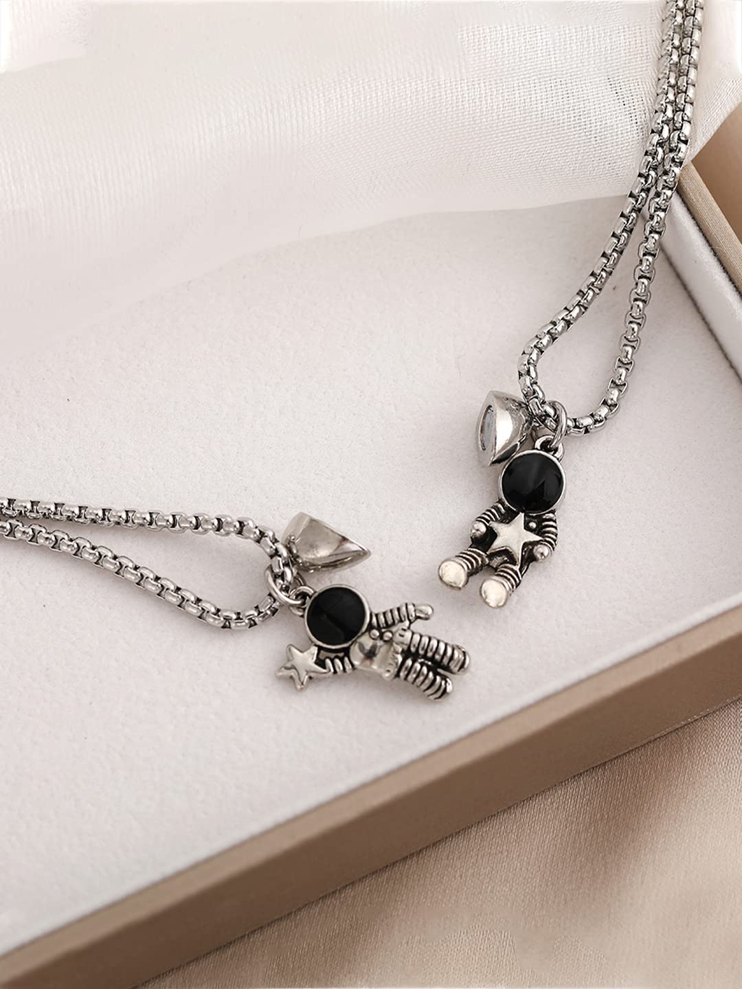 Black Silver Cross Necklace, Stainless Steel Black & Silver Cross Pendant  Necklace for Men Women [FREE MAILING], Women's Fashion, Jewelry &  Organisers, Necklaces on Carousell
