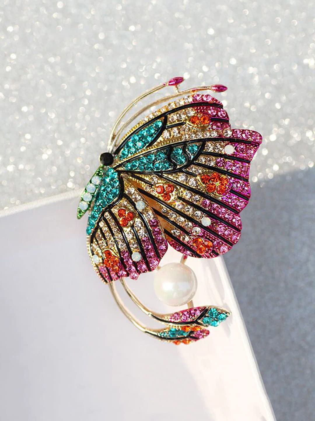 Yellow Chimes Brooch for Women Butterfly Shaped Brooch Fashionable Brooch for Girls and Women (Multicolor-1)