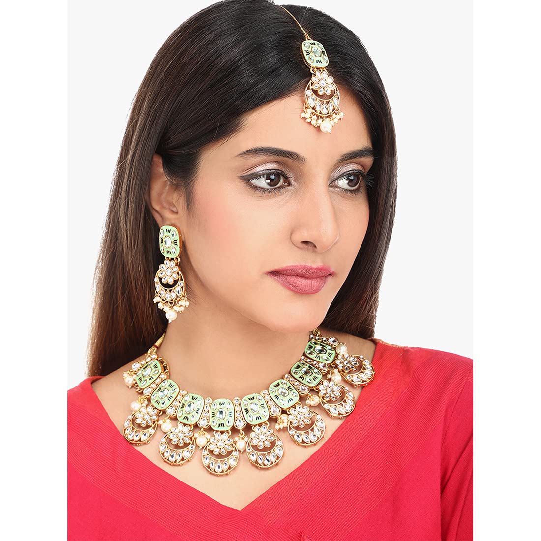 Yellow Chimes Traditional Jewellery Set for Women Kundan Green Beads Jewellery Set Ethnic Gold Plated Choker Necklace Set with Maang Tikka for Women and Girls.