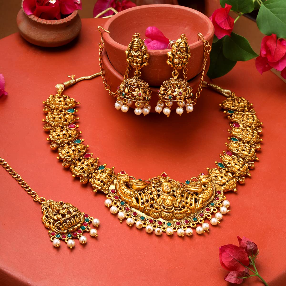 Yellow Chimes Jewellery Set for Women Gold Plated Traditional Temple Jewellery Set Antique Necklace Set with Earrings and Maangtikka for Women and Girls