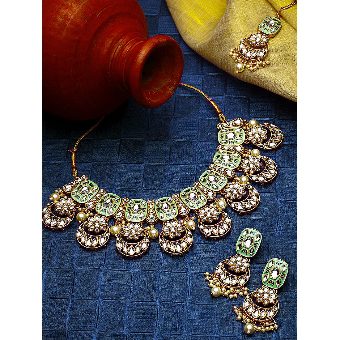 Yellow Chimes Traditional Jewellery Set for Women Kundan Green Beads Jewellery Set Ethnic Gold Plated Choker Necklace Set with Maang Tikka for Women and Girls.