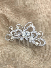 Yellow Chimes Comb Pin for Women Hair Accessories for Women Floral White Comb Clips for Hair for Women Crystal Hair Pin Bridal Hair Accessories for Wedding Side Pin / Comb Pin / Juda Pin Accessories for Women
